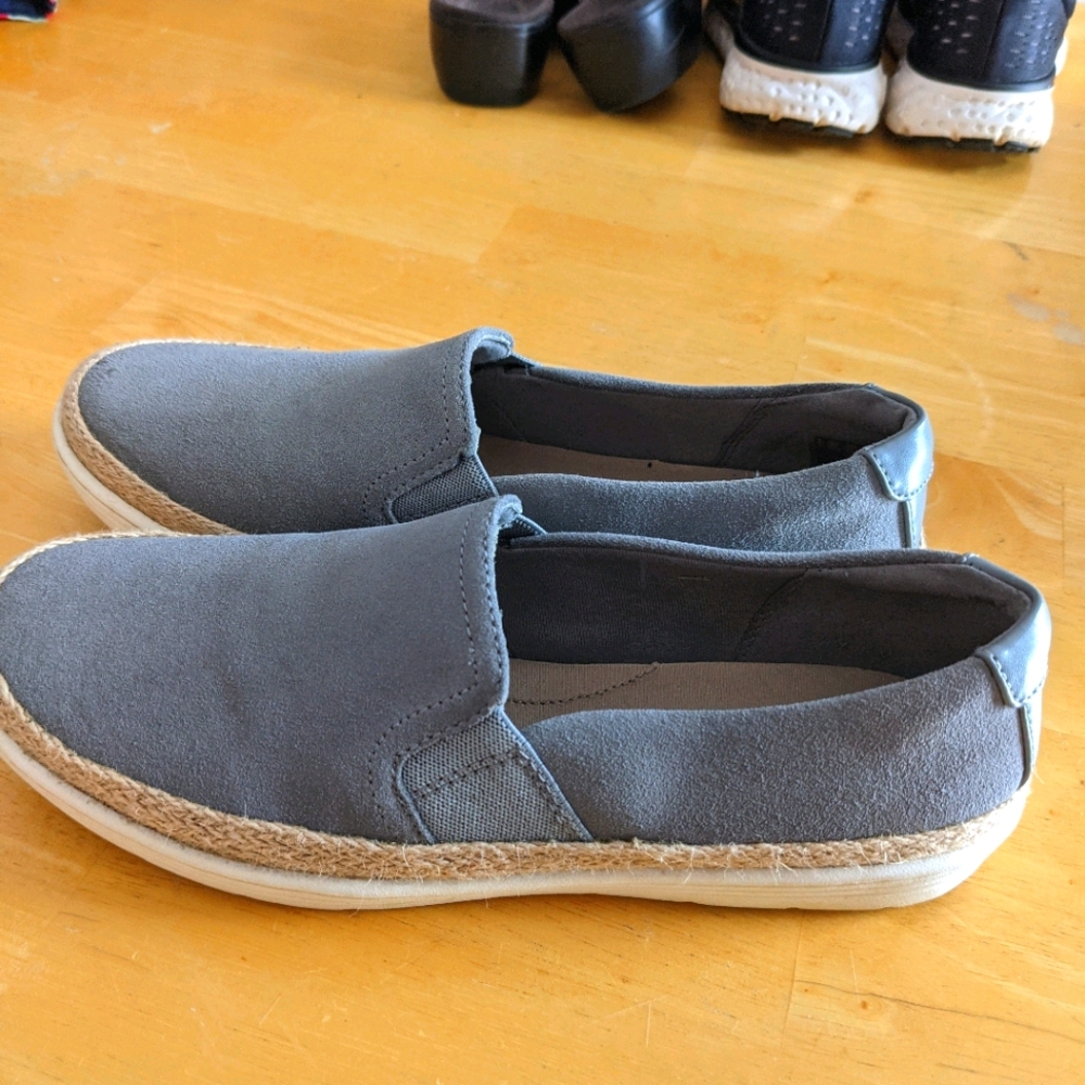 Clarks Marie Sail slip on